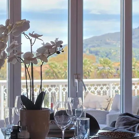 Meltemi Apts Charming Penthouse