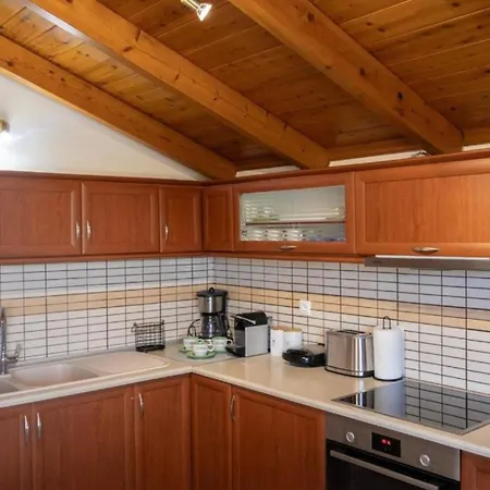 아파트 Meltemi Apts Charming Penthouse *