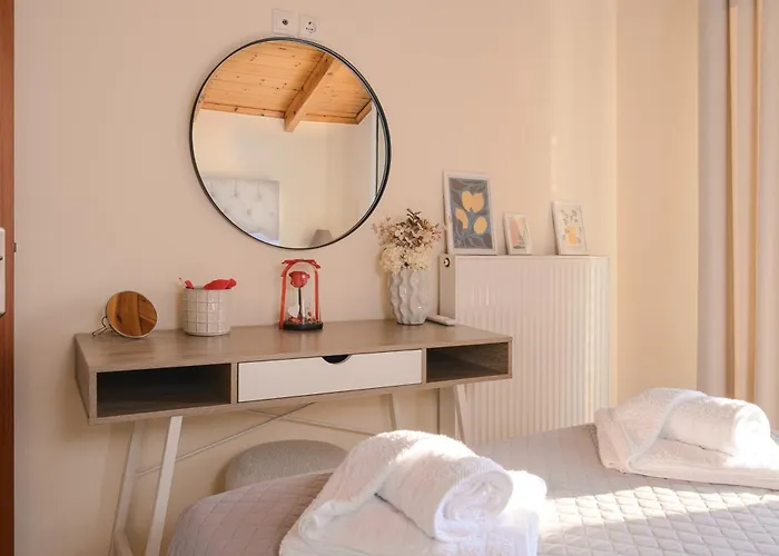 Meltemi Apts Charming Penthouse *