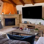 Meltemi Apts Charming Penthouse Appartamento Città di Zante
